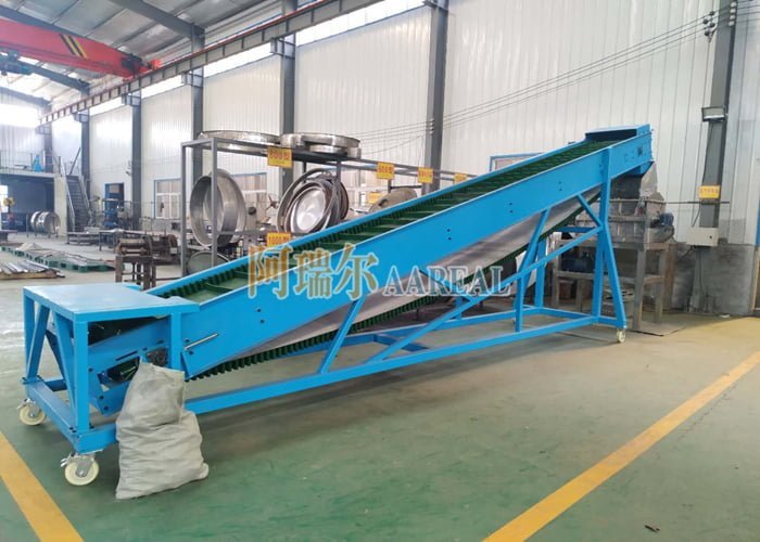 Climbing Belt Conveyor for Conveying Sugar