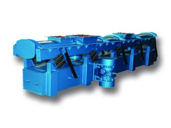 Инерционный вибрационный конвейер для горячих материалов